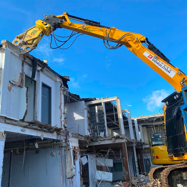 Machine Demolition at West London Bungalow