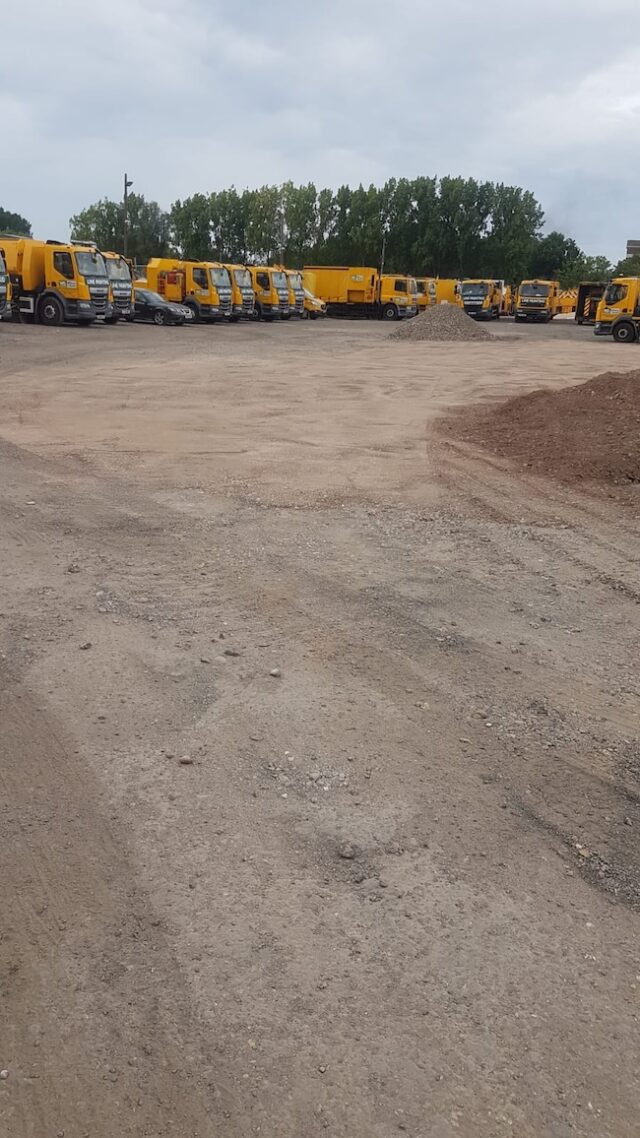 Our muckaway services were used on for a car park clearing