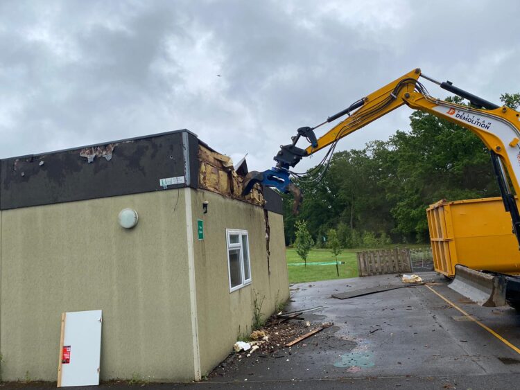 We use high-quality equipment for all of our demolition projects