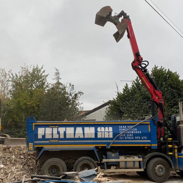 Muck-Away-Grab-Services-Ascot-Feltham-Demolition Muckaway Services in Ascot - Feltham Demolition